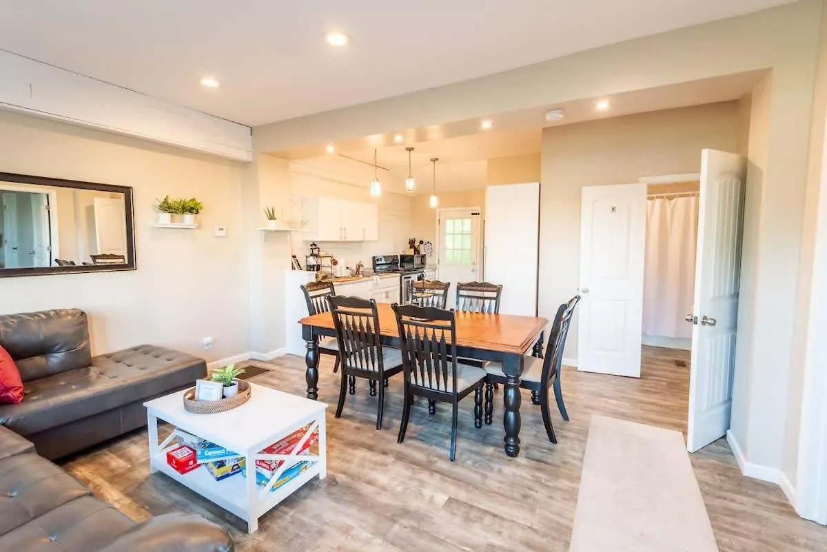 7 Min Drive To Broadway- Walkable Neighborhood Βίλα Νάσβιλ Σπίτι διακοπών